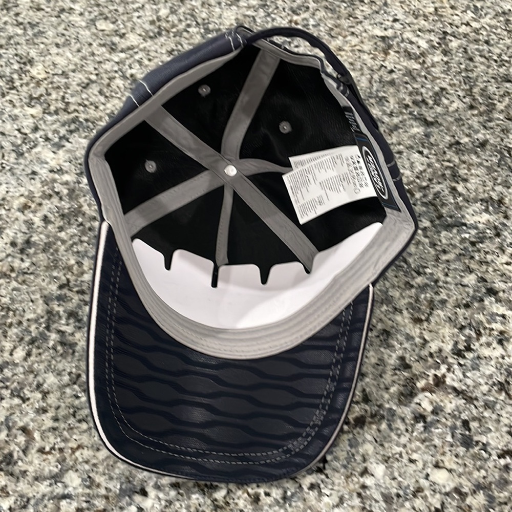 NWOT Land Rover Baseball Cap - Picture 3 of 4